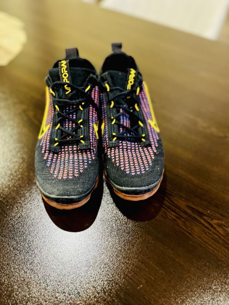 Nike vapormax 38номер