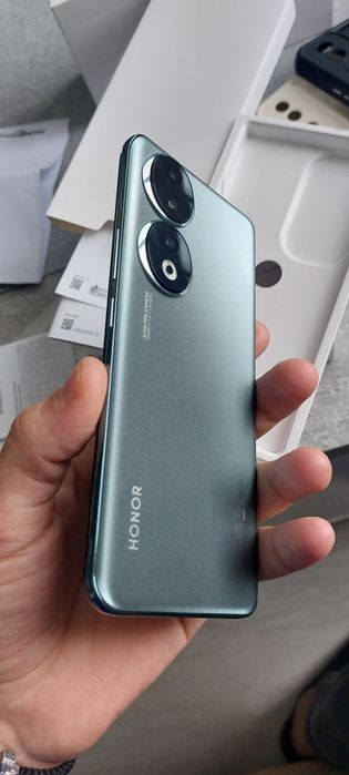 Телефон Honor 90 12ram 512gb