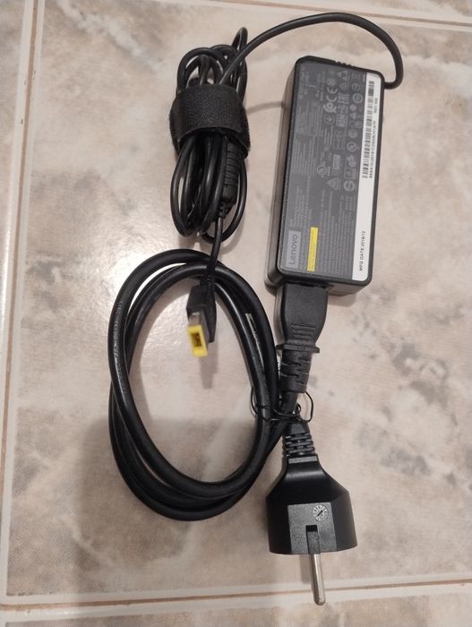 Оригнално зарядно Леново 65w