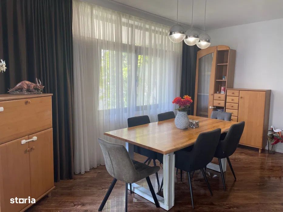 Casa tip duplex, 180 mp, 200 mp teren, 5 camere, la cheie, zona Rivus