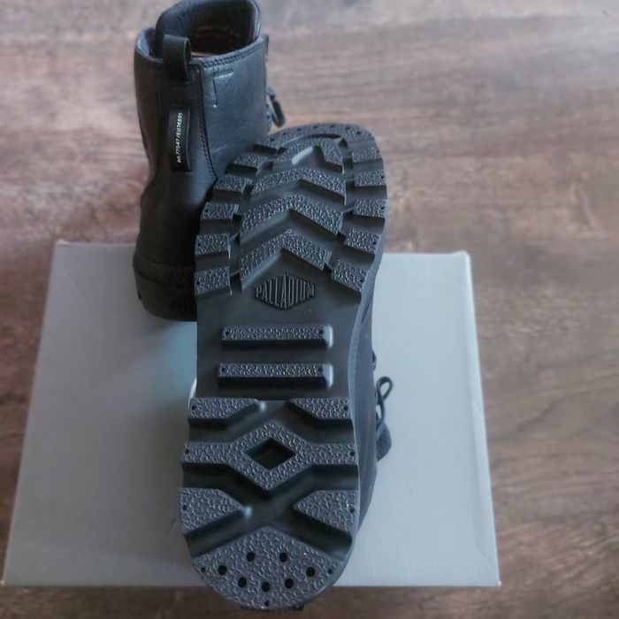 Мъжки обувки Palladium pampa hi ess lth wp