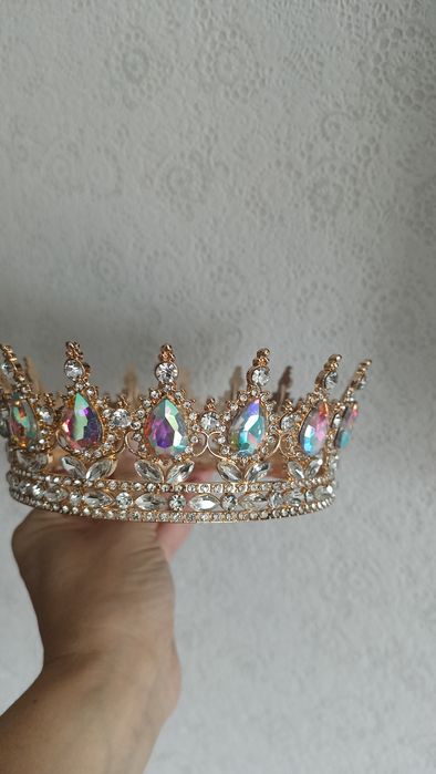Продам  Корону..
