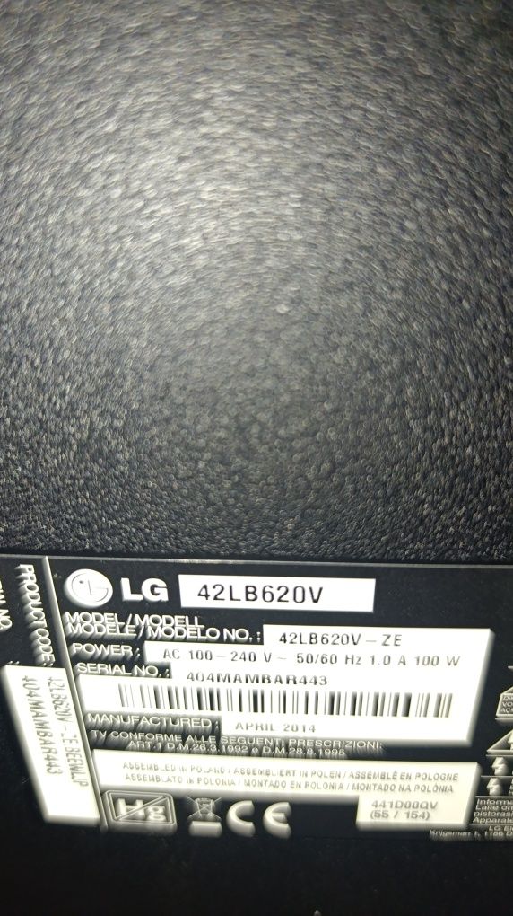 Телевизор LG full HD 3D