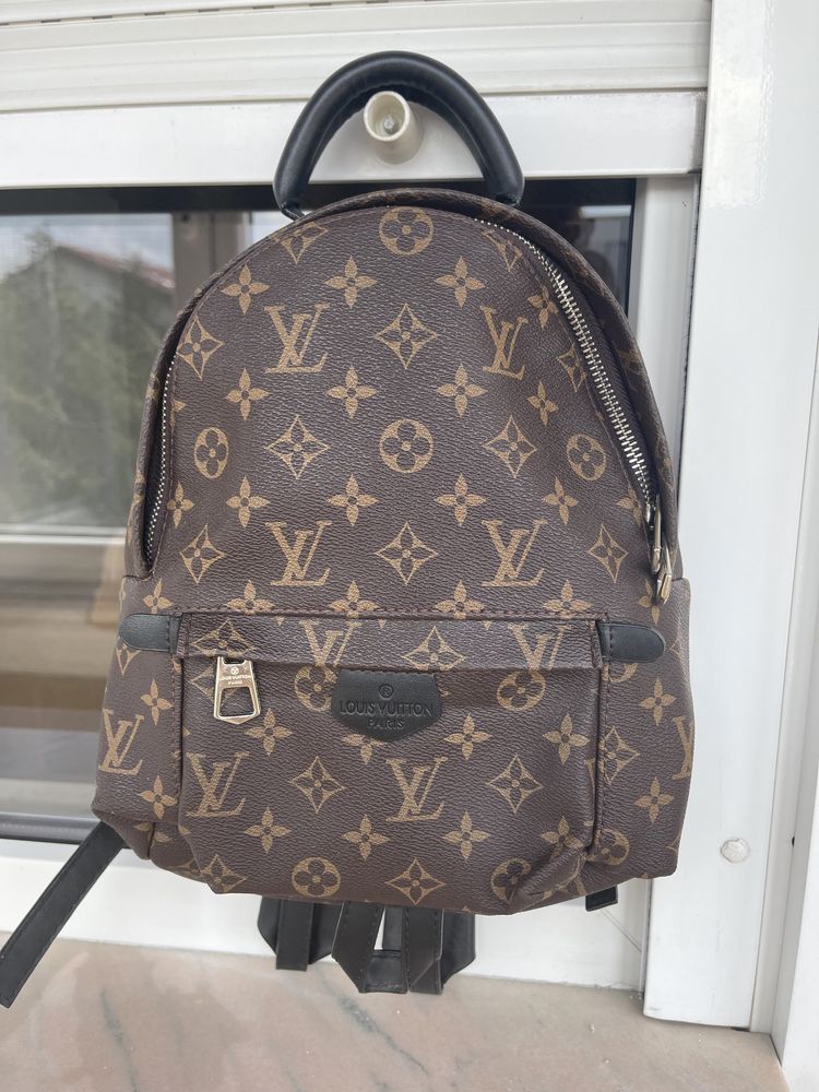 Rucsac mediu louis vuitton