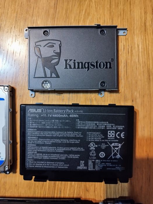 Monitoare, unități centrale PC, piese laptop Asus