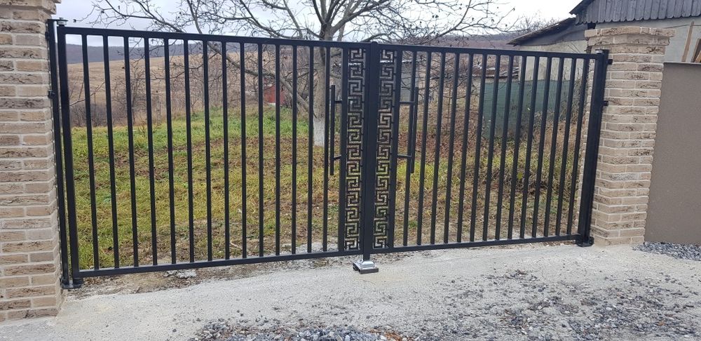 Porți  pietonale și auto