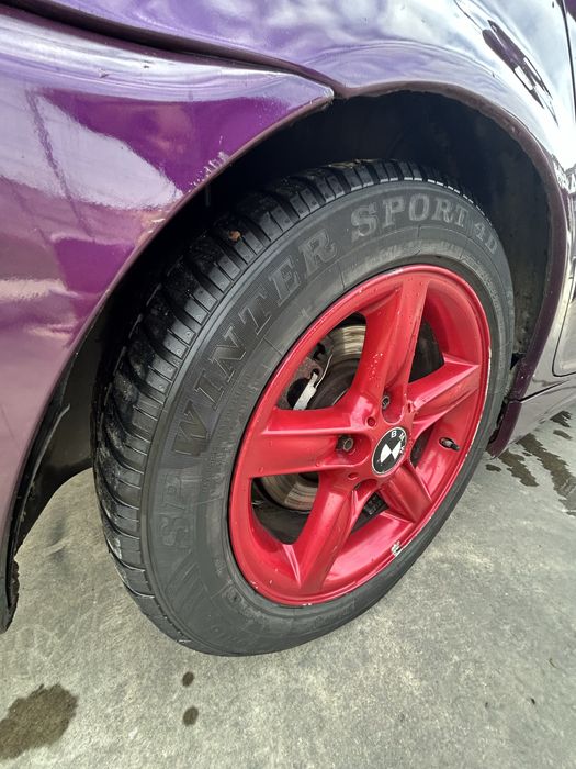 Vând jante cu tot cu cauciucuri pe 16 5x120