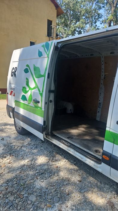 Opel Movano- Schimb cu autoturism