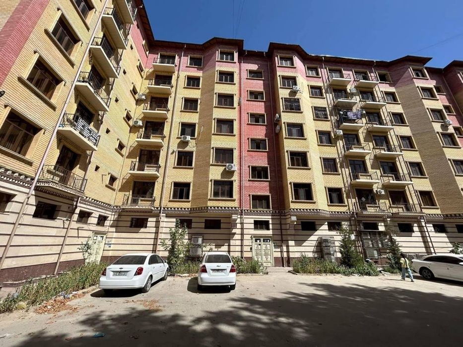 Gagarin Inyaz ruparasida karopka kvartira sotiladi