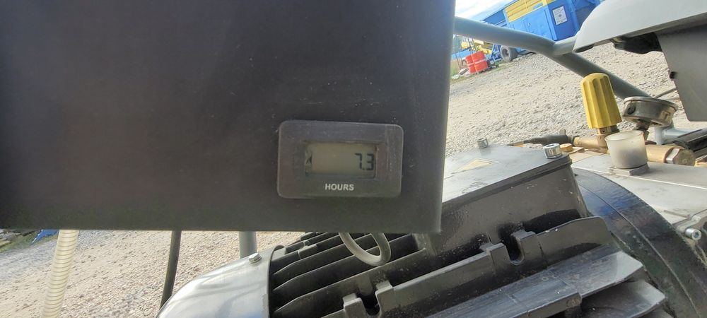 Aparat de spalat cu presiune KARCHER HD 9/50-4 Cage