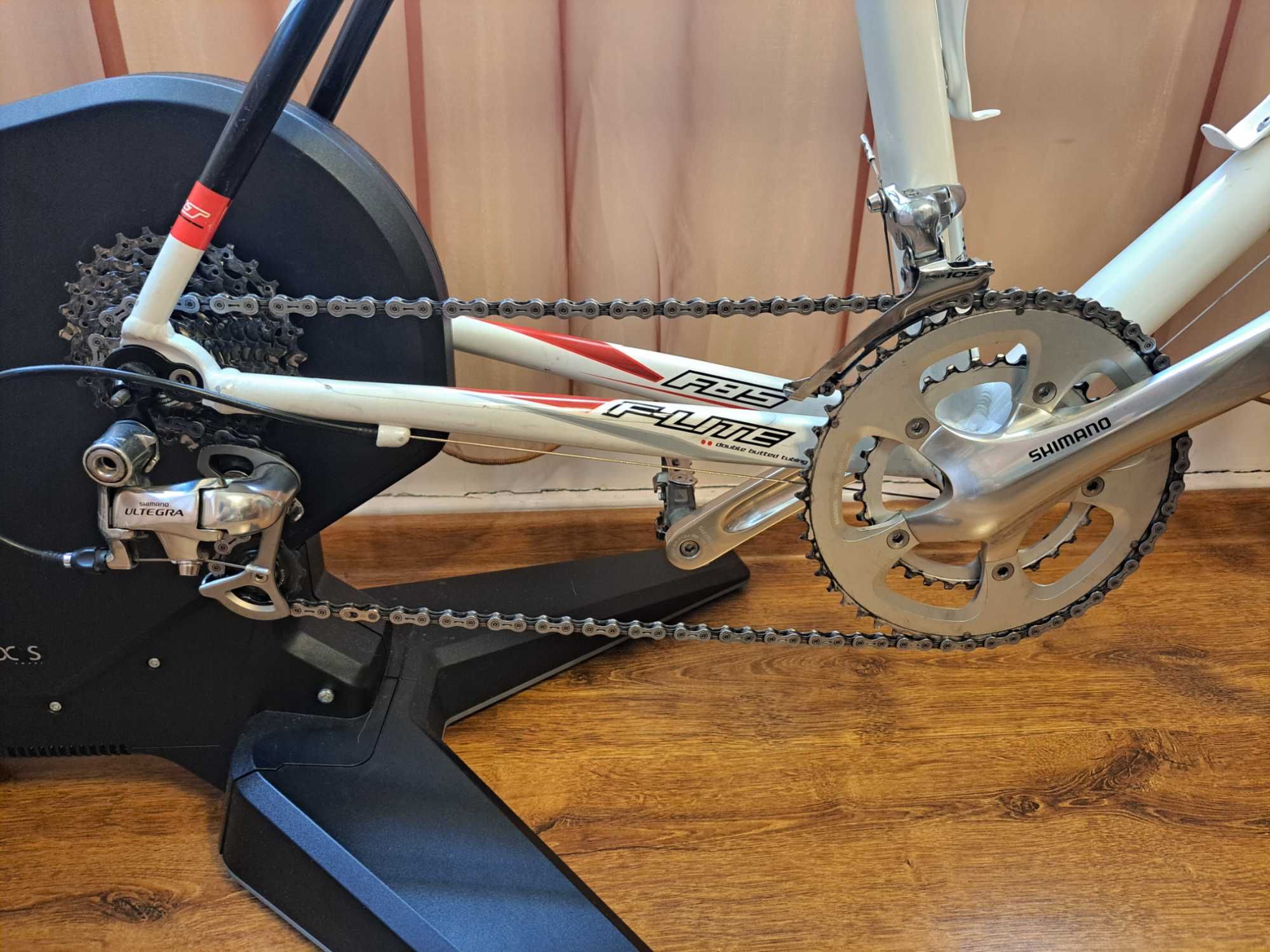 Велотренажор Tacx flux S