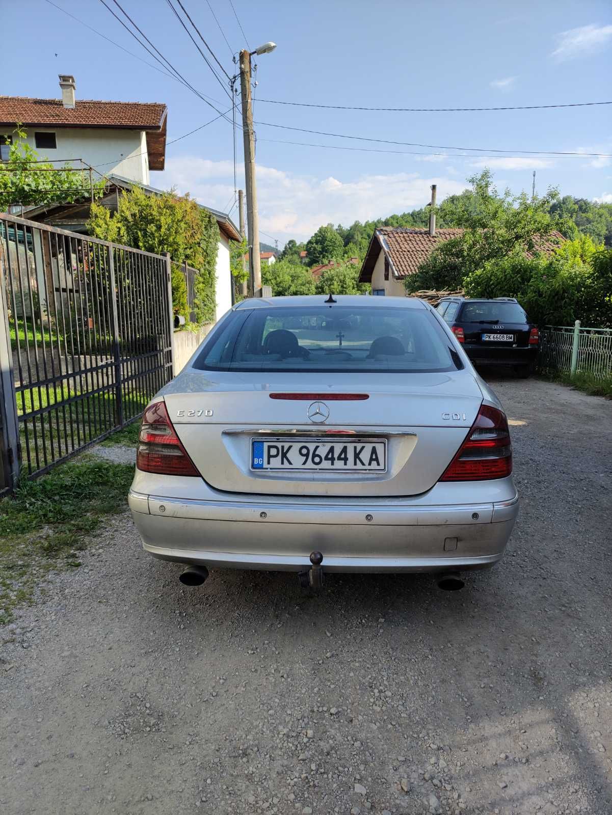 Мерцедес Бенц Е 270