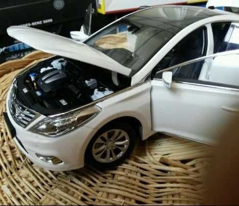 модель 1:18 HUNDAI AZERA