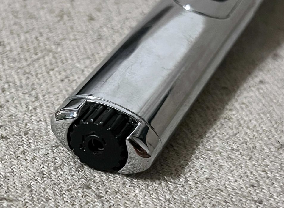 Bricheta metalica Bodum inox cromat grea eleganta reincarcabila gaz