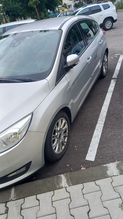 Ford Focus Ecoboost 1.0 UNIC Proprietar 2017