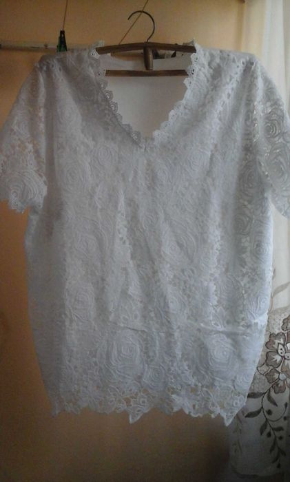 Продам красивую трикотажную блузу