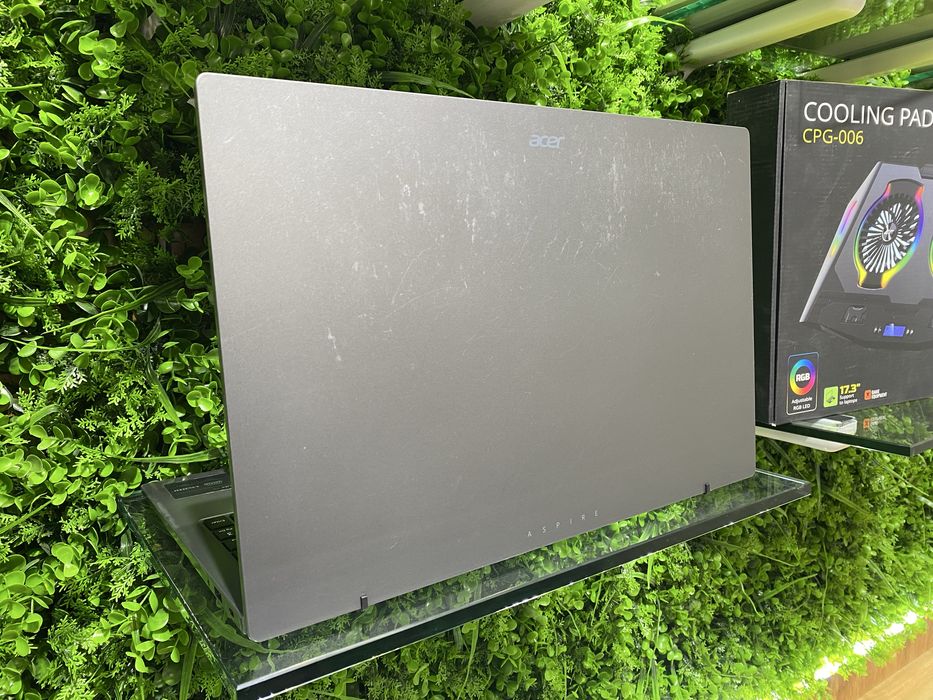 Acer 8/256gb ssd oʻqtuvchi va talabalar uchun