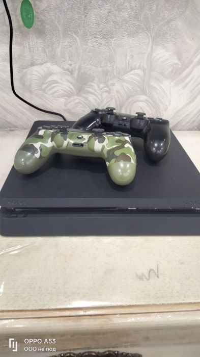 playstation 4 в хорошем состоянии