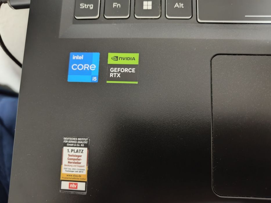 Laptop Gaming Acer Nitro 5 RTX, i5, SSD, 144hz, 17.3 inch