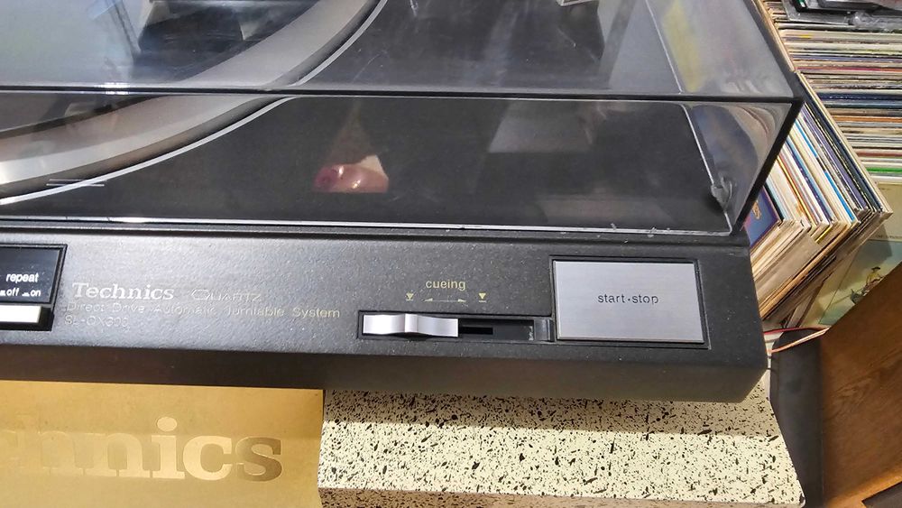 Pickup, picup Technics SL-QX300 Direct Drive Full Automatic test video