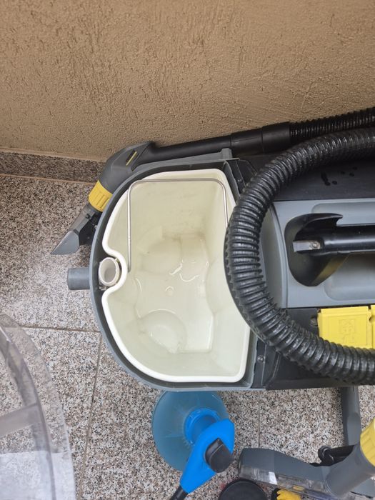 Aspirator profesional Puzzi 10/1