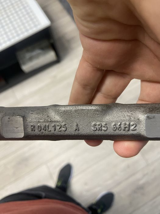 Vand Rampa injectoare pentru Skoda octavia , golf7 ,passat B8