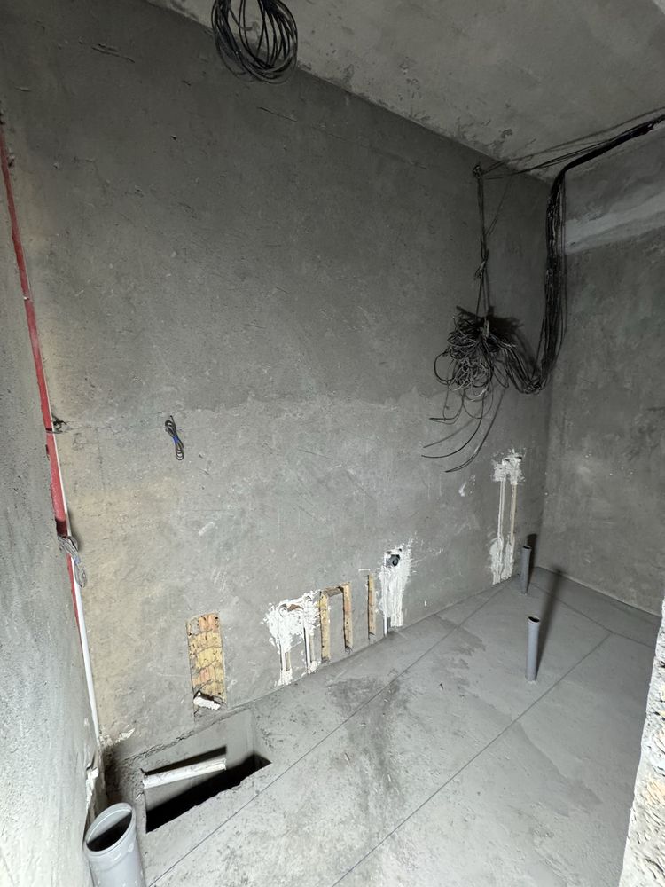 Kvartira 104 kv m sotiladi