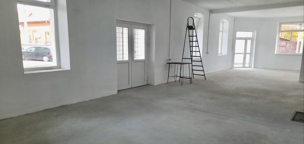 Spatiu comercial de inchiriat Caracal (aproape de judecatorie)