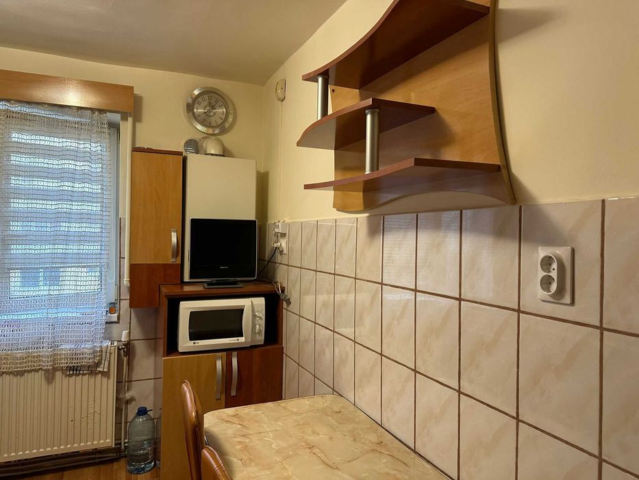 Bucatarie Completa + TV