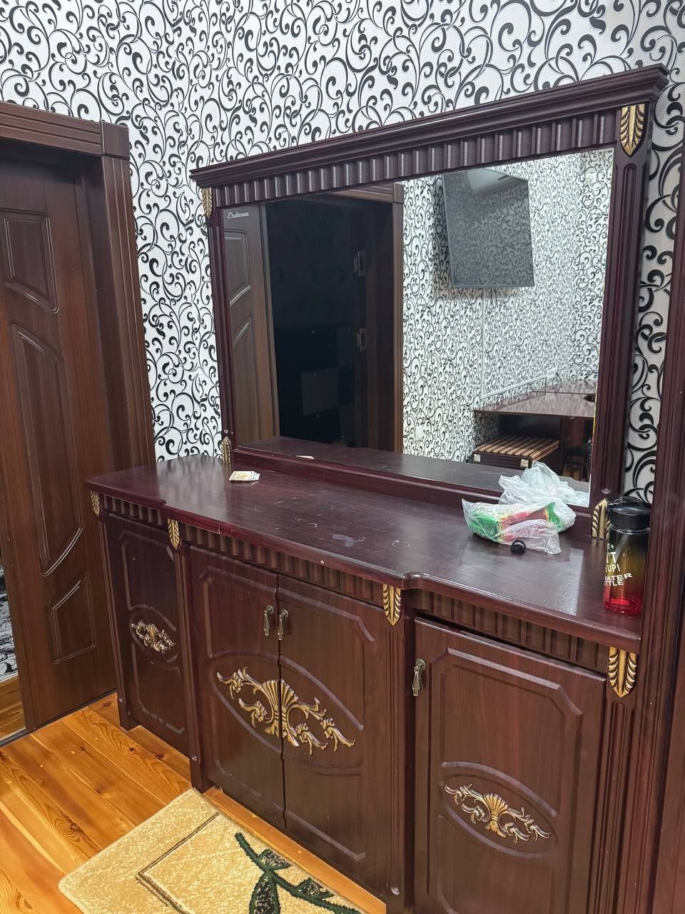 MEBEL TEZ VA arzon sotiladi