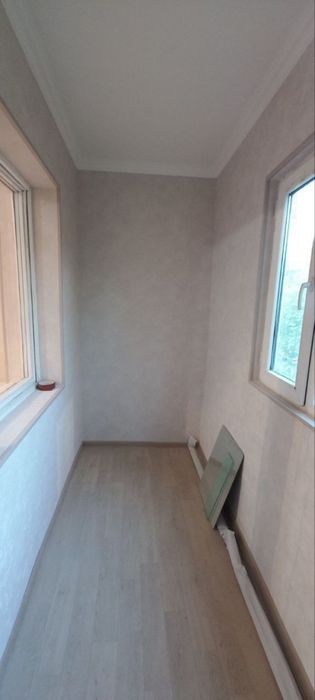 Ялангач продается квартира 1/4/4 галирейного  типа