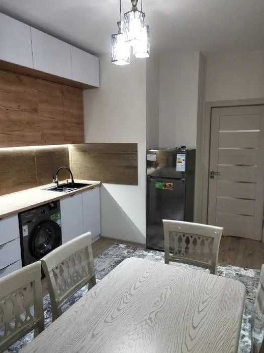 Алмазар сити продается 2х комнатная квартира