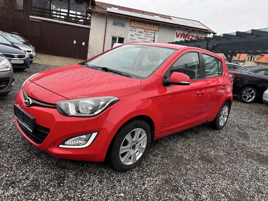 Hyundai I20 - 2013 - 1.2i - AC -