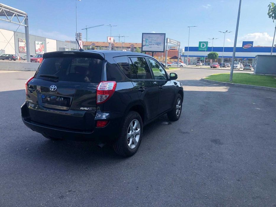 Toyota RAV4 III D-4D AWD automată 2,2 diesel