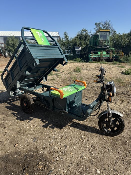 Triciclu full electric