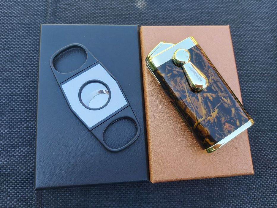 Луксозна запалка за пури с подарък резачка,два цвята