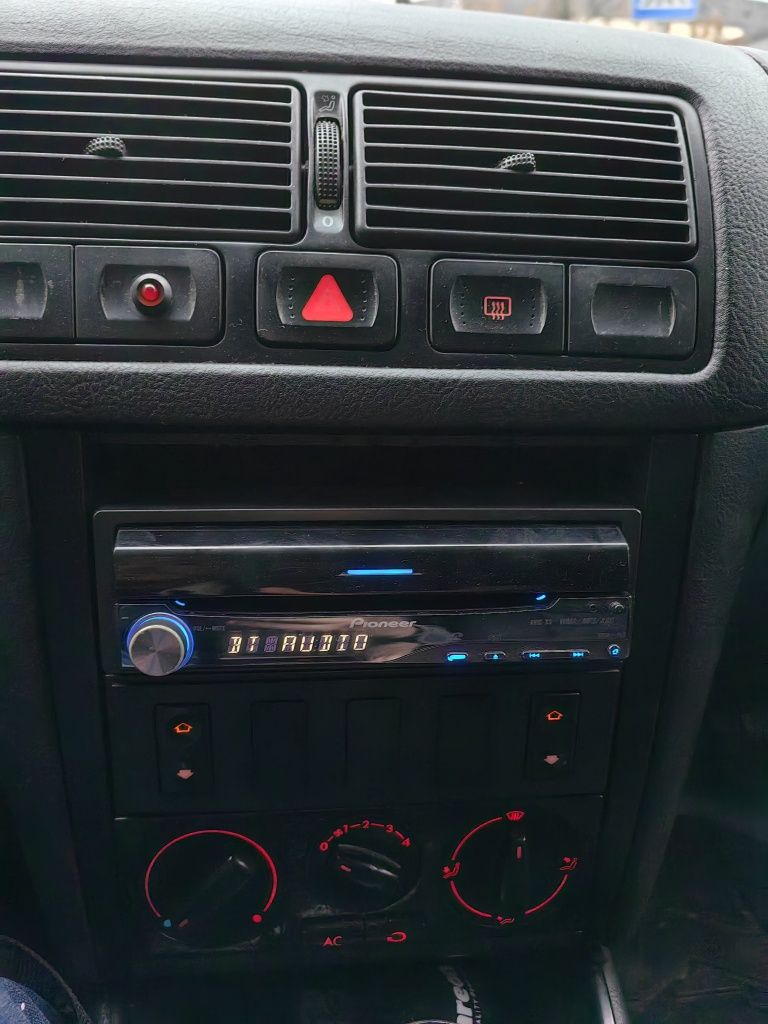 Мултимедия Pioneer avic x3 навигация cd radio Bluetooth