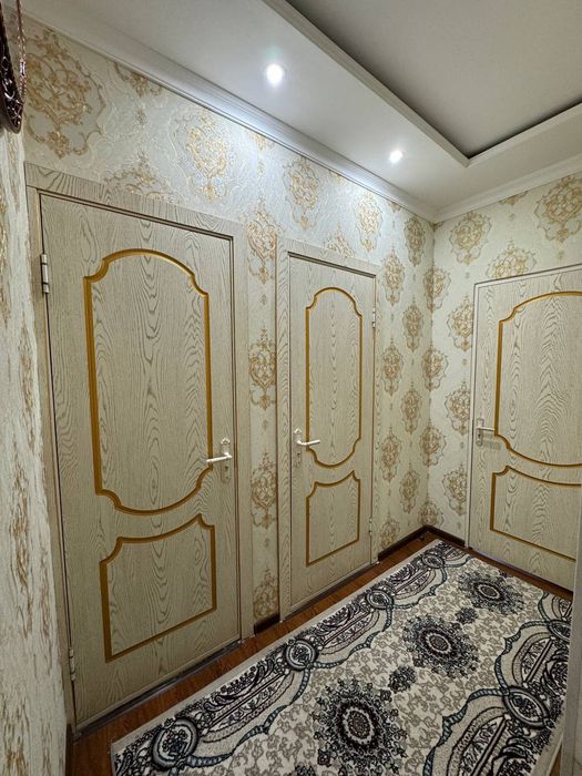 Банковский дом 2 в 3.массив феруза экобозор чимган.