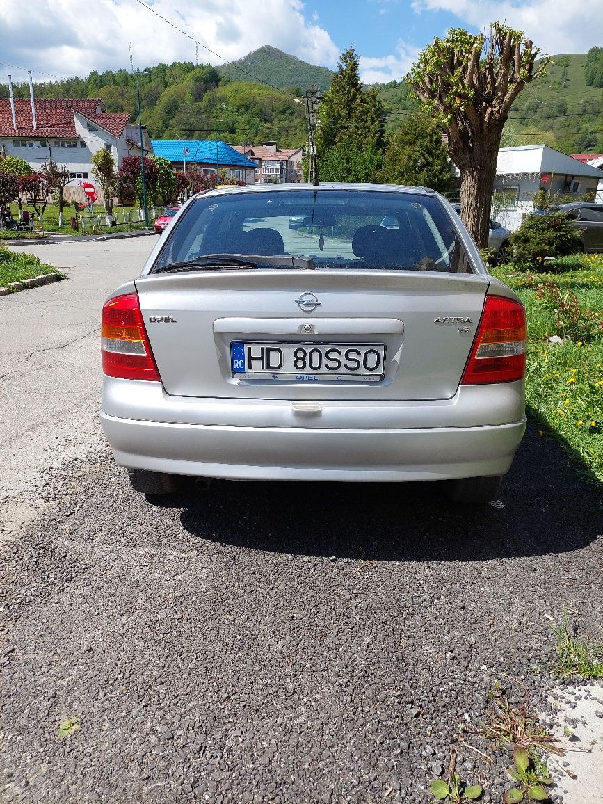 Vind Opel Astra H