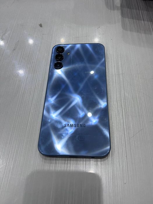 Iphone 13pro samsung a15