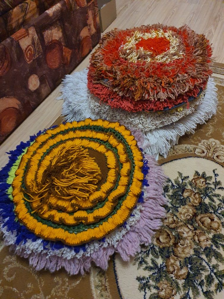 Ръчно плетени столовки