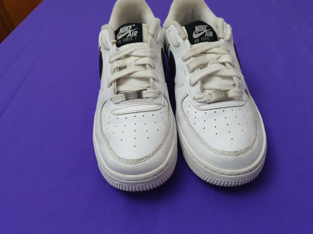 Adidasi Nike air force one originali piele naturala