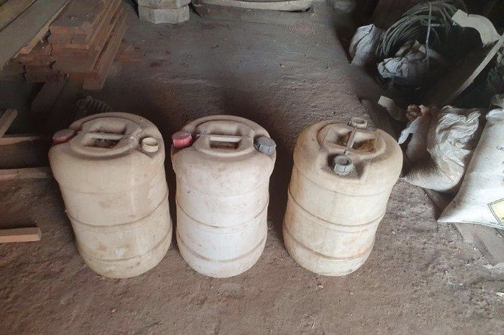 Vand bidon 60l din plastic