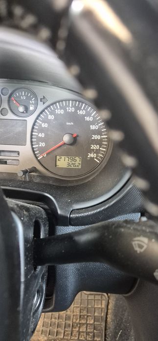Seat leon 1.6 16 valve din 2004