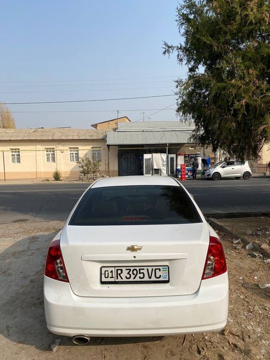 Lasetti 2013 1.6 avtamat 100%toza kraska