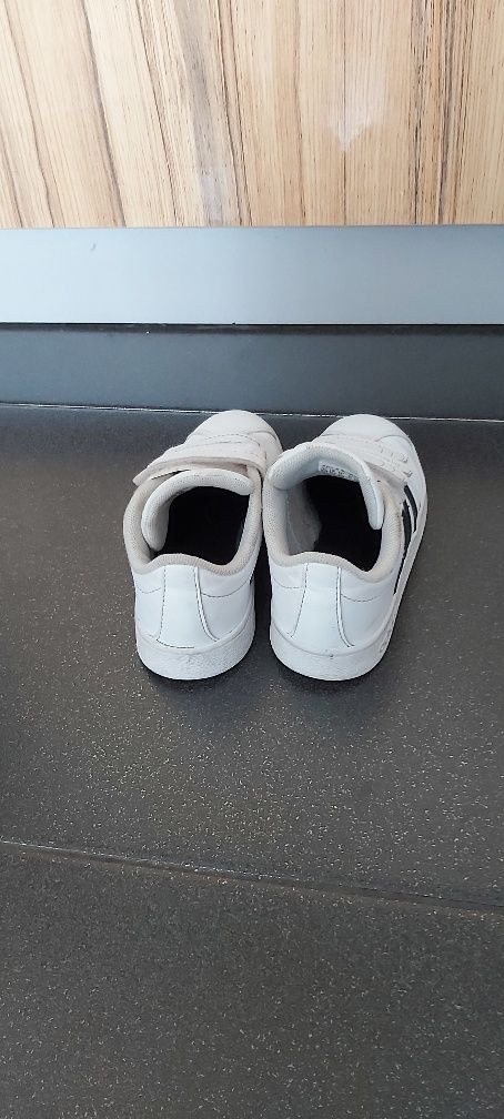 Детски маратонки adidas размер 28
