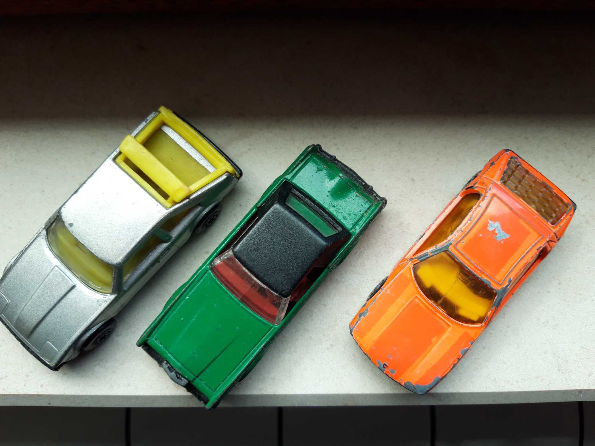 Matshbox Porsche , varios