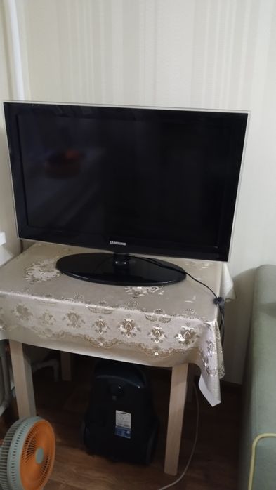 Два телевизора Самсунг в хорошем состоянии