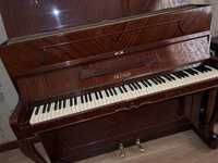 Продается пианино ПЕТРОВ в хорошем состоянии