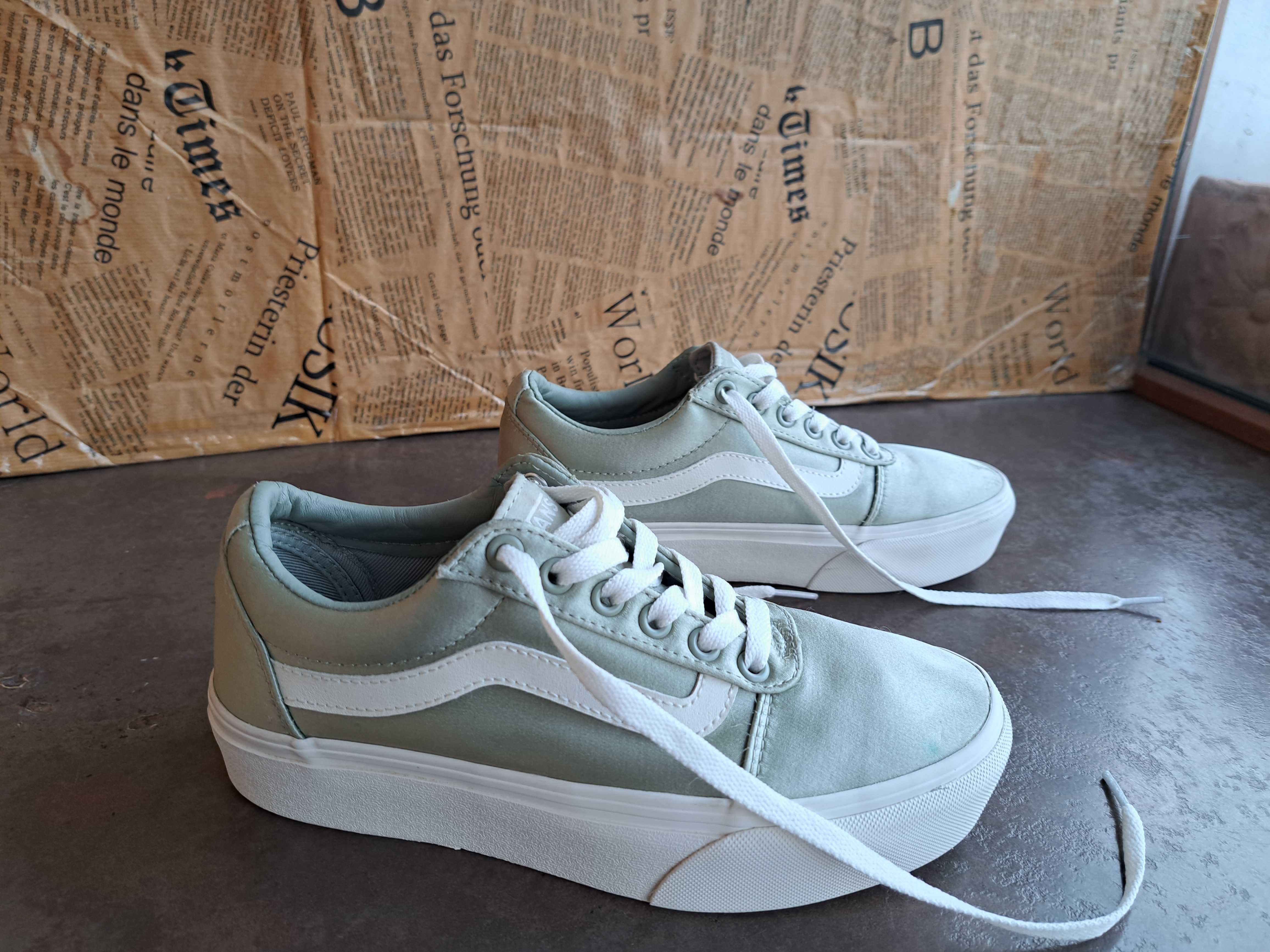 дамски маратонки,кецове,спортни обувки на платформа,гуменки,н36,5 Vans